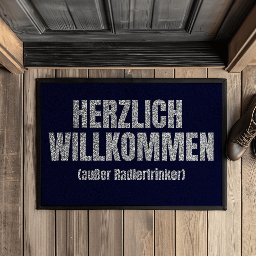 Herzlich willkommen (außer Radlertrinker) – Fußmatte