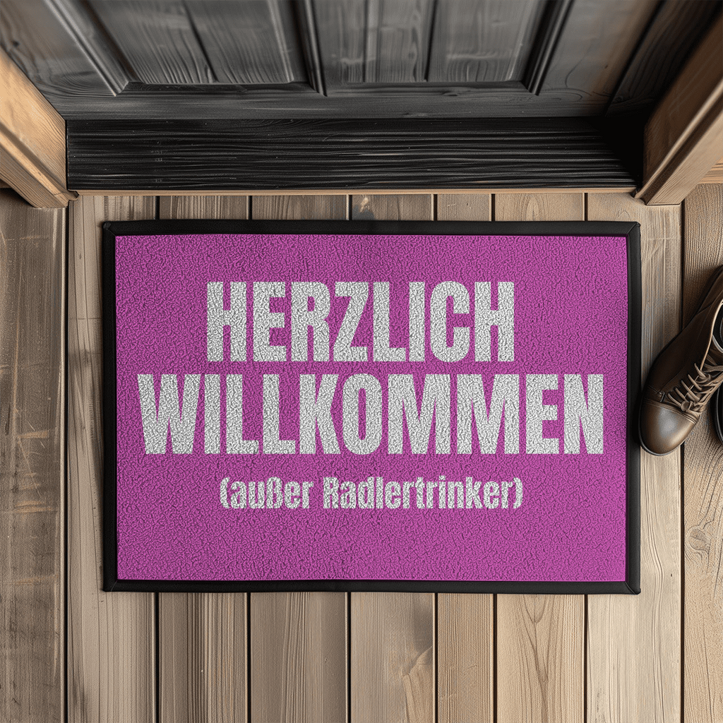 Herzlich willkommen (außer Radlertrinker) – Fußmatte